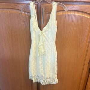 Brand New White Fox Yellow Lace Ruffle Dress. Size Small only wore